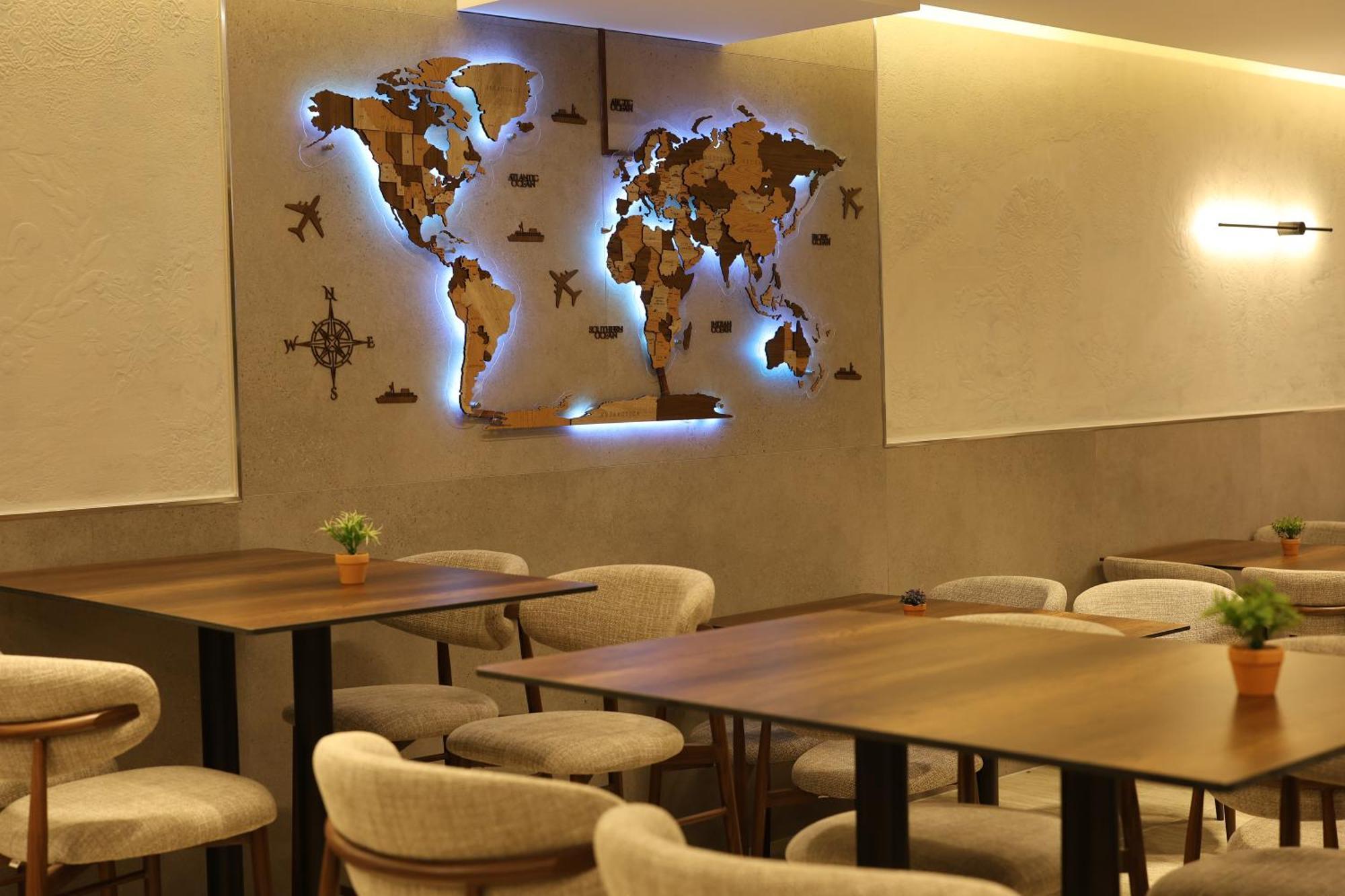 Hotel Luna Призрен Экстерьер фото